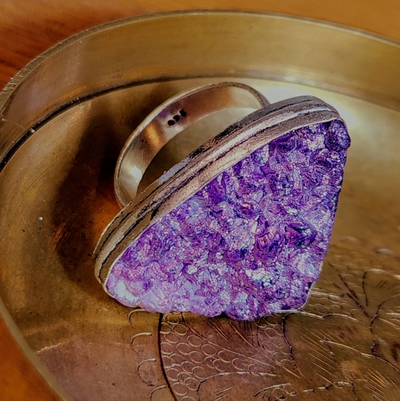 Sparkly druzy rings. 1 bright pink,1 medium purple and 1 rough Rainbow Titanium - Picture 6 of 11
